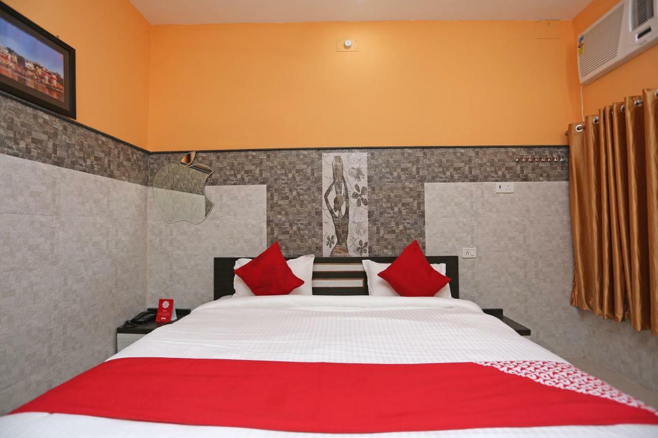 Hotel Bachchan Palace Varanasi Exterior foto
