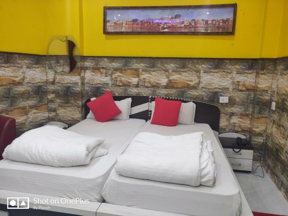 Hotel Bachchan Palace Varanasi Exterior foto