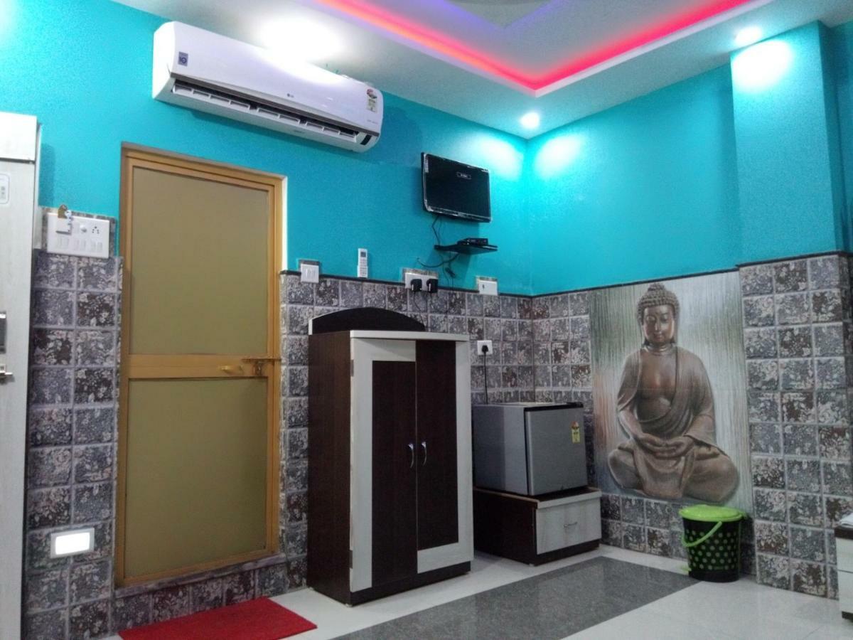 Hotel Bachchan Palace Varanasi Exterior foto